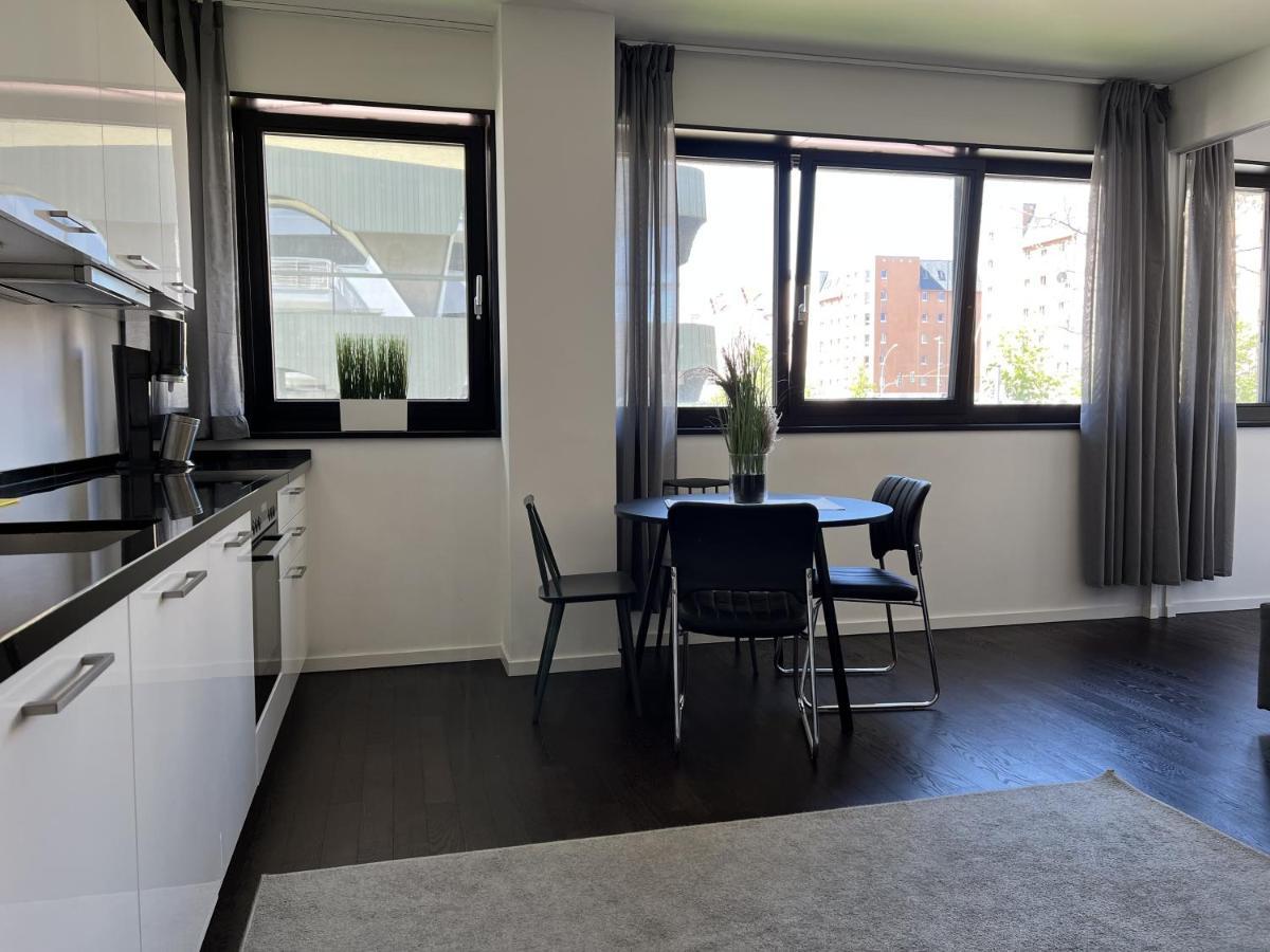 Luxury Waterfront Apartment Berlin Exterior photo