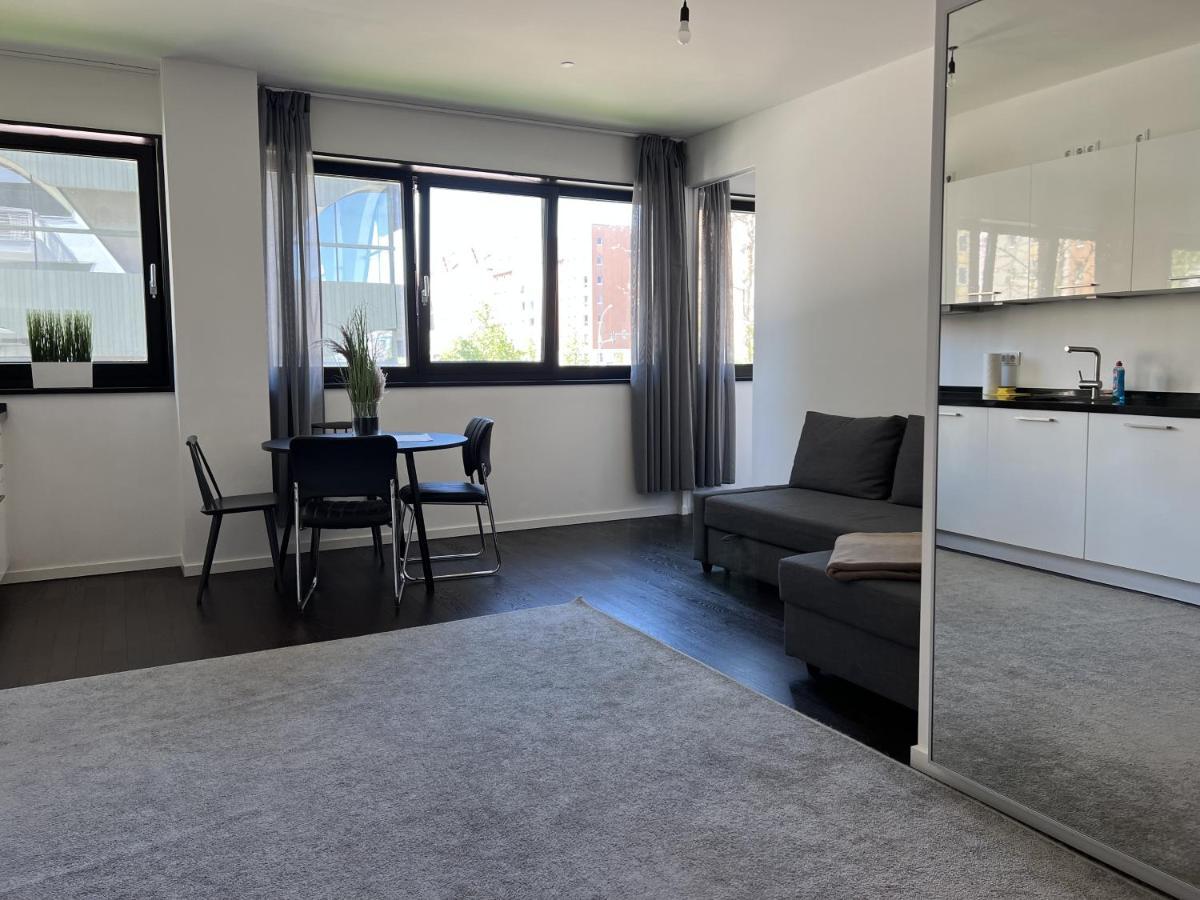 Luxury Waterfront Apartment Berlin Exterior photo